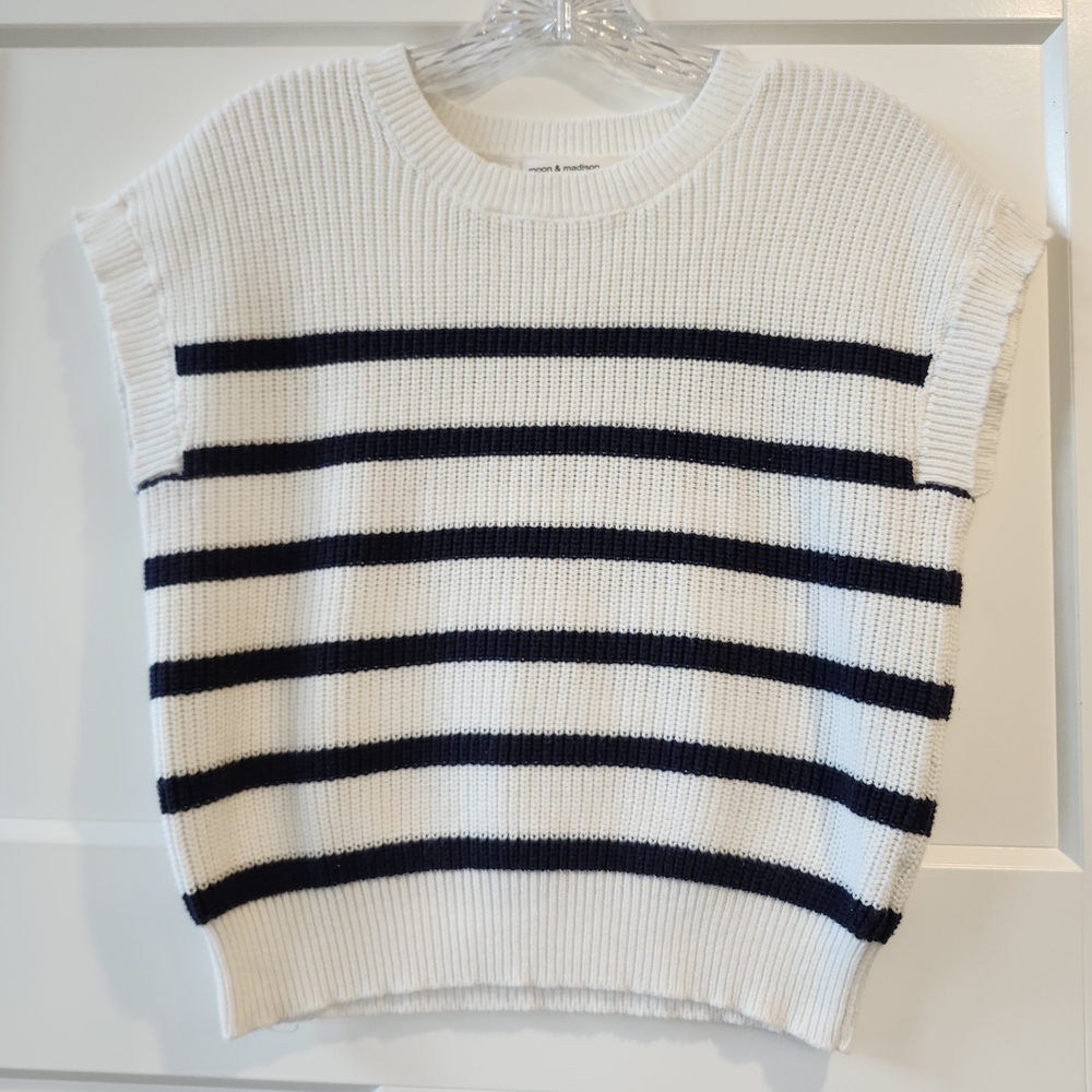 moon & madison White and Navy Striped Crewneck Sweater Vest